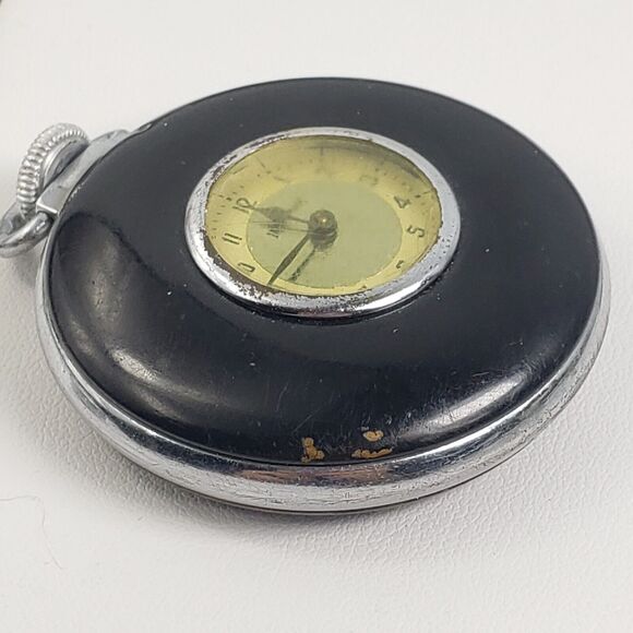 Antique Ingraham Pocket Watch 1940s E Ingraham Company Bristol Conn WORKS main image 11